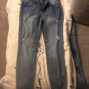 Rewash skinny jeans super comfy not to long sit on ankle size 29 waist